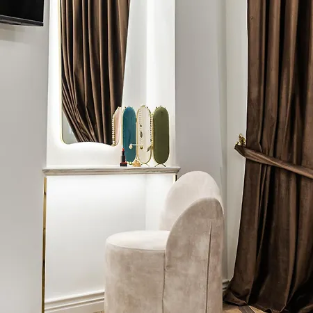 Bed & Breakfast La Bella Trevi Rome